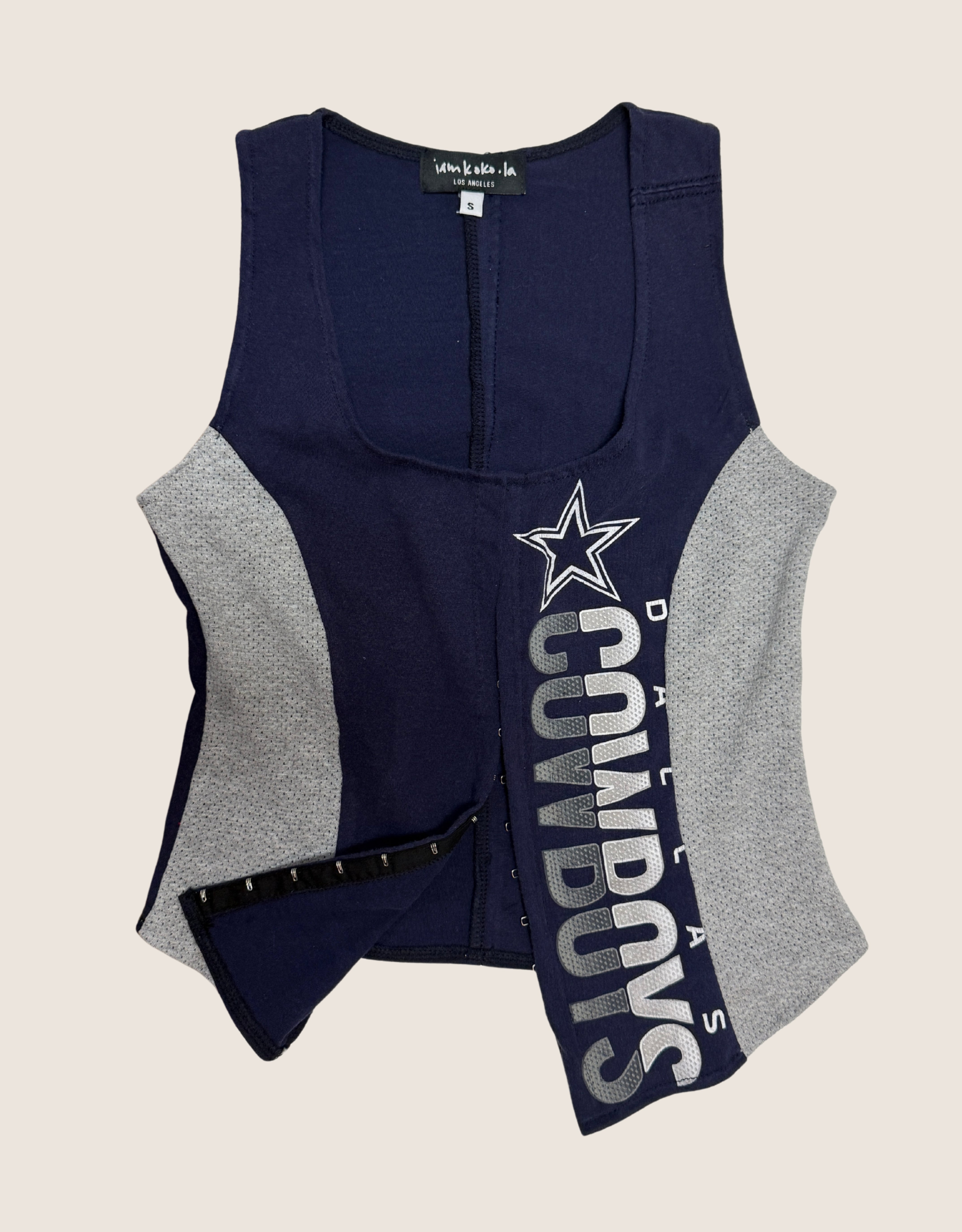 cowboys tshirt hook and eye tank (small)