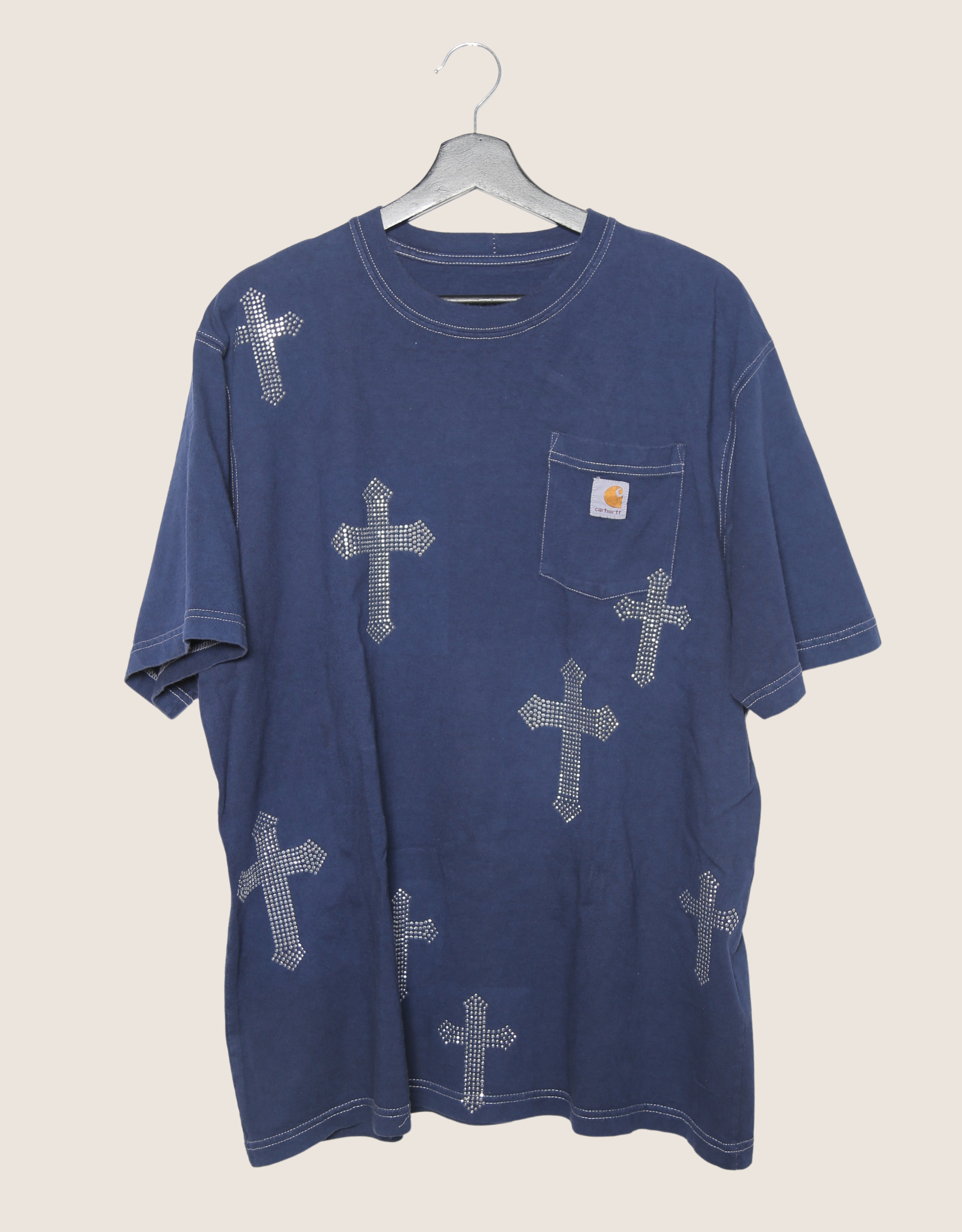 carhartt studded cross oversized tee