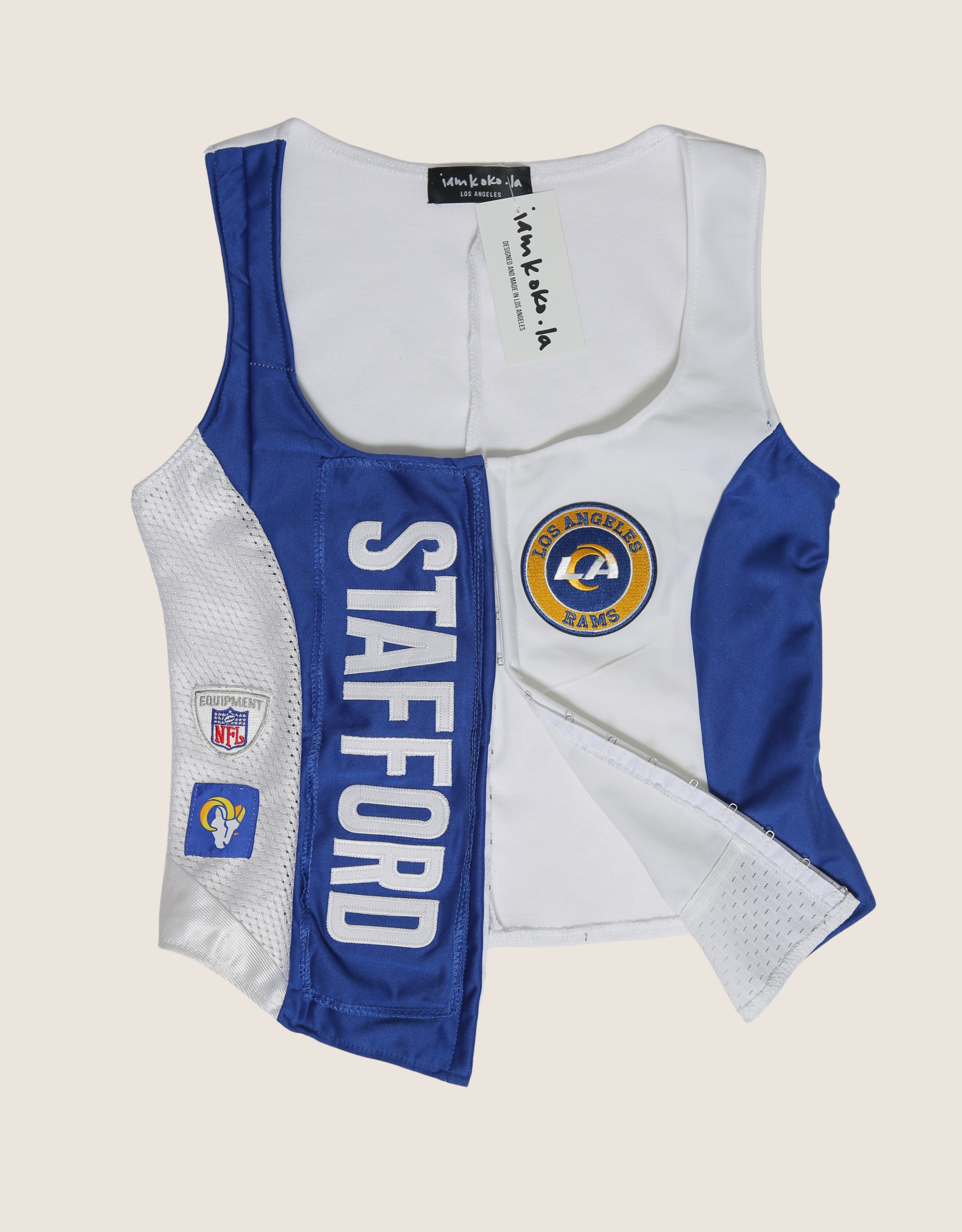 rams hook and eye tank (medium)