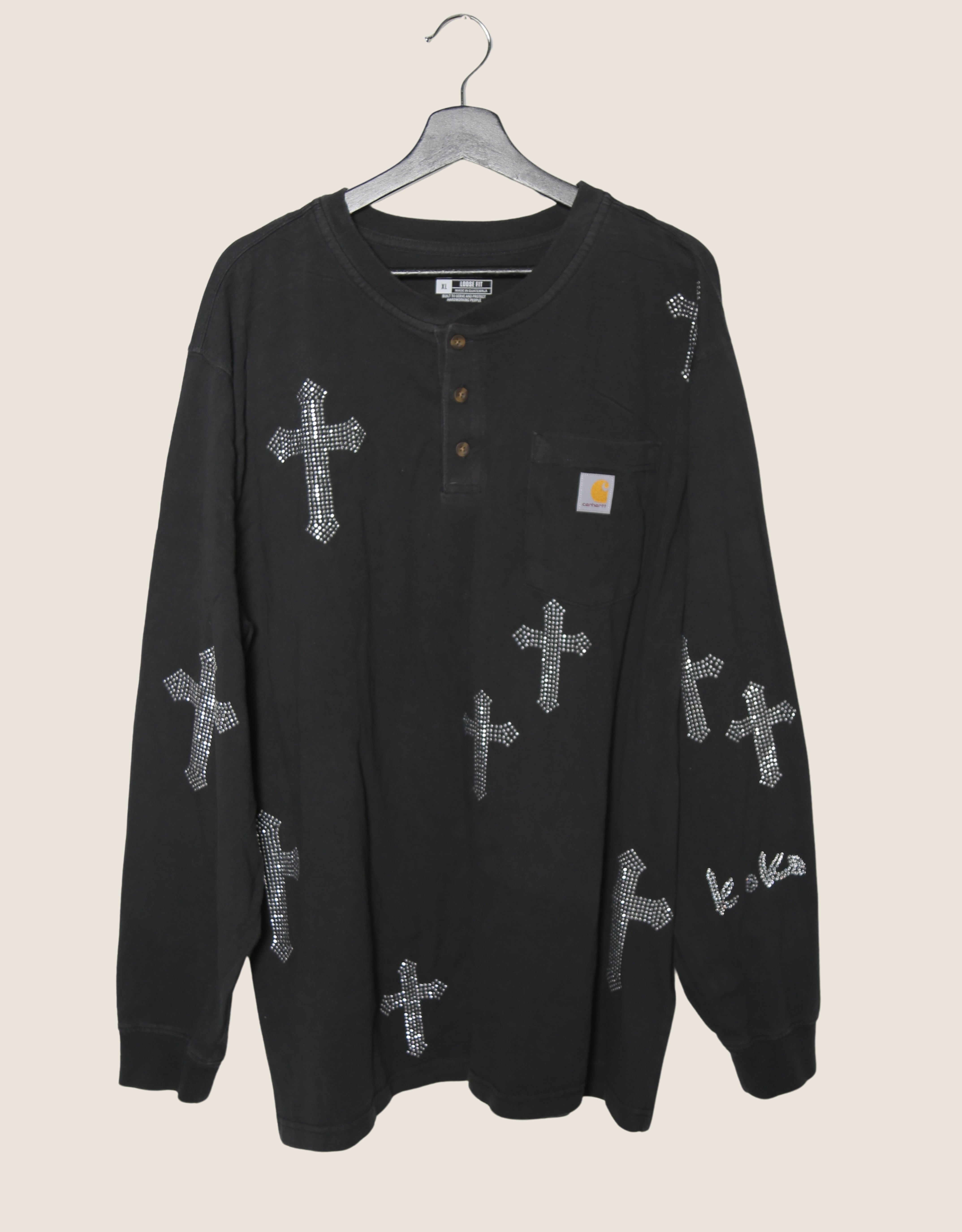 black carhartt longsleeve studded cross oversized tee