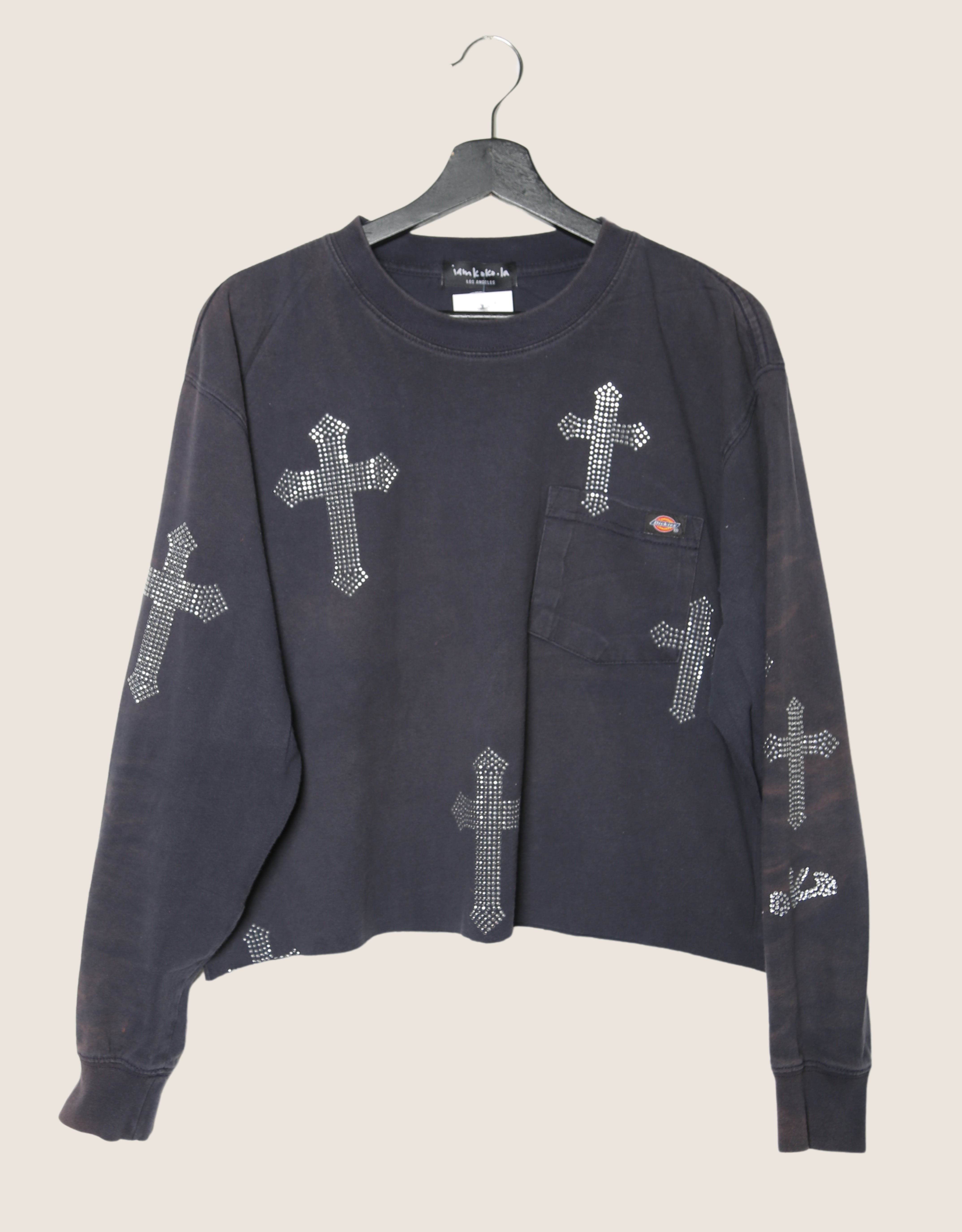 dickies boxy crop cross studded tee
