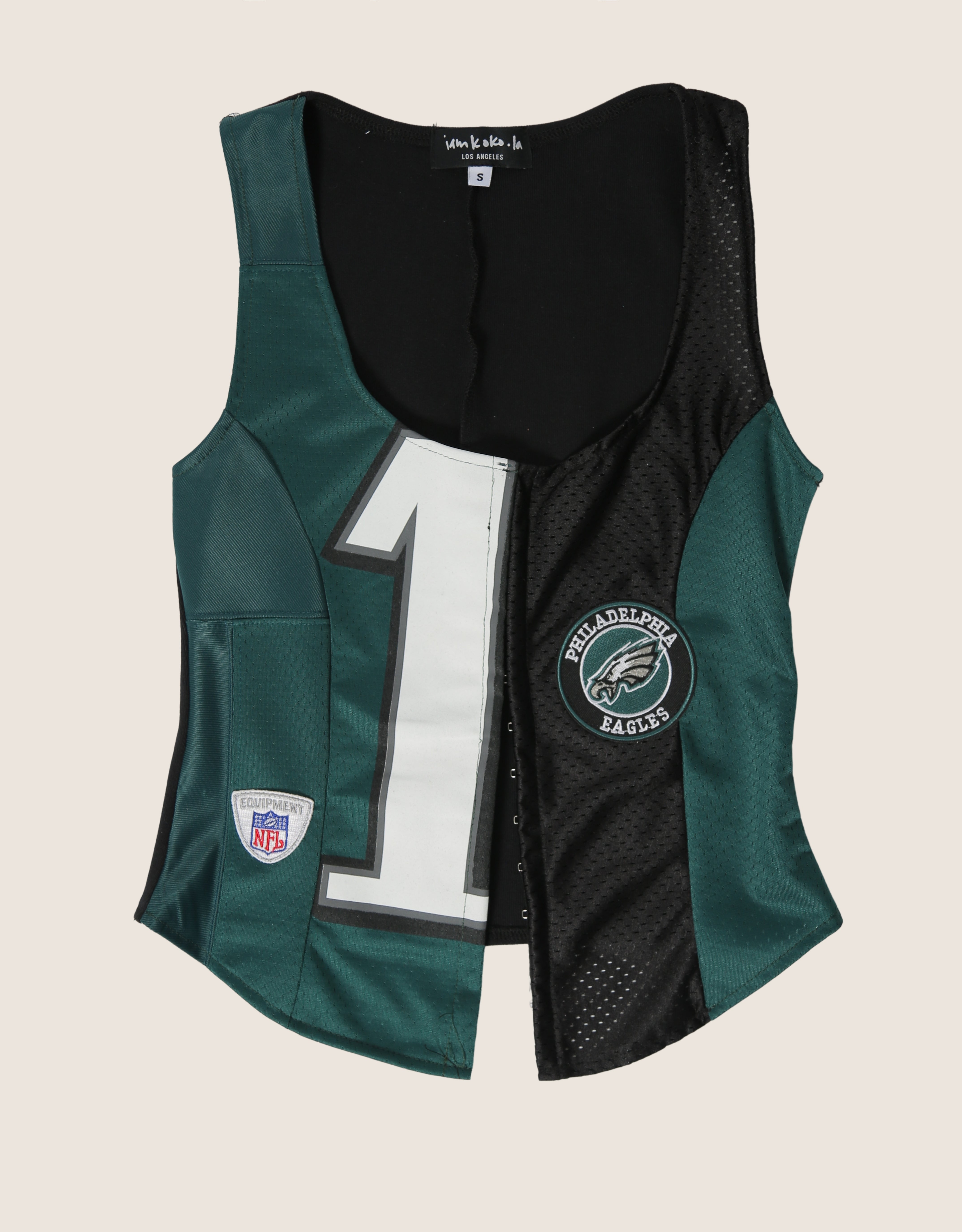 eagles hook and eye tank (small)