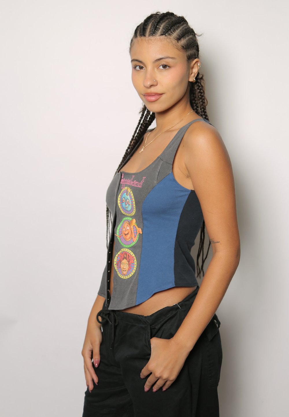 trippie red hook and eye tank (small)