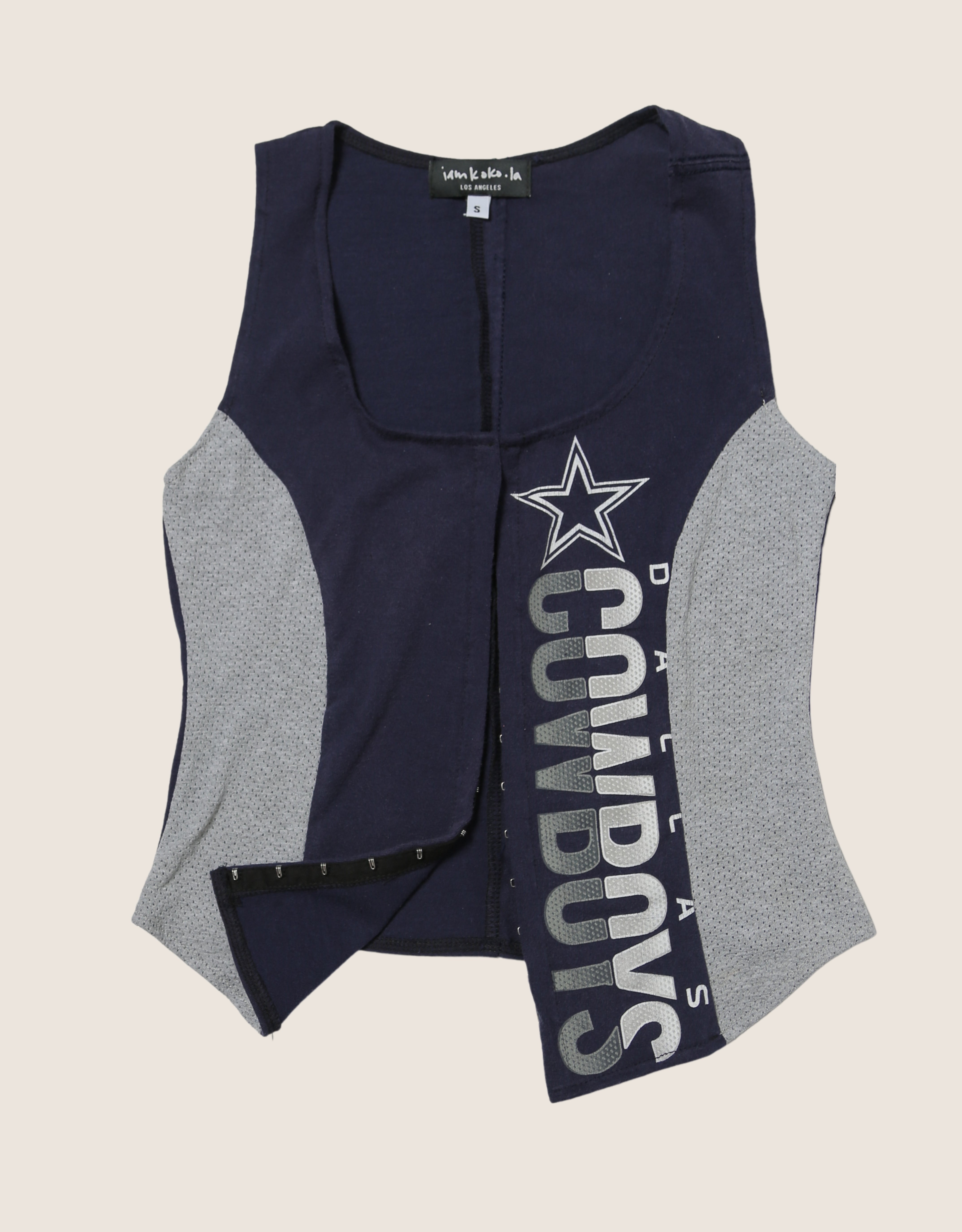 cowboys tshirt hook and eye tank (small)