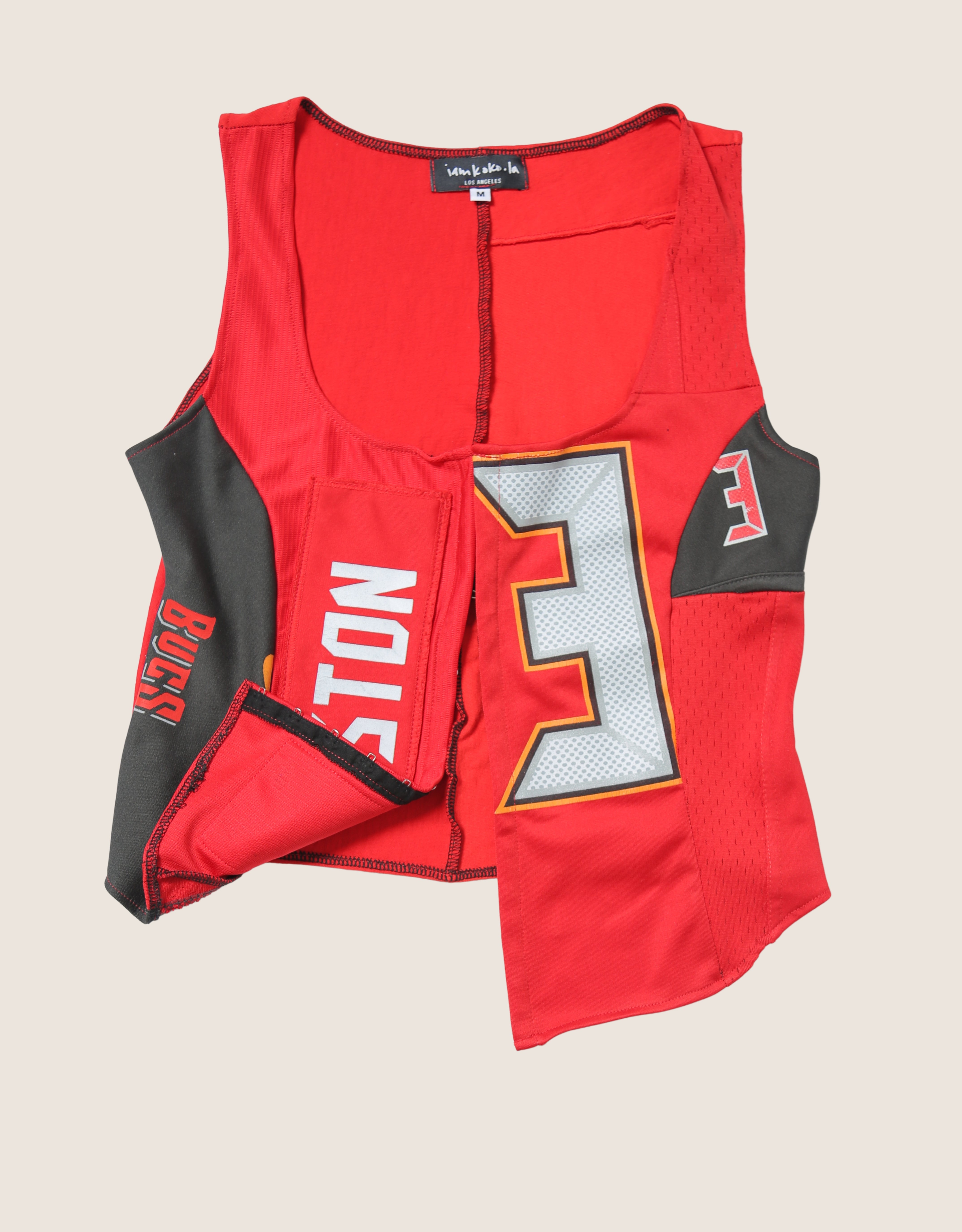 buccaneers hook and eye tank (medium)