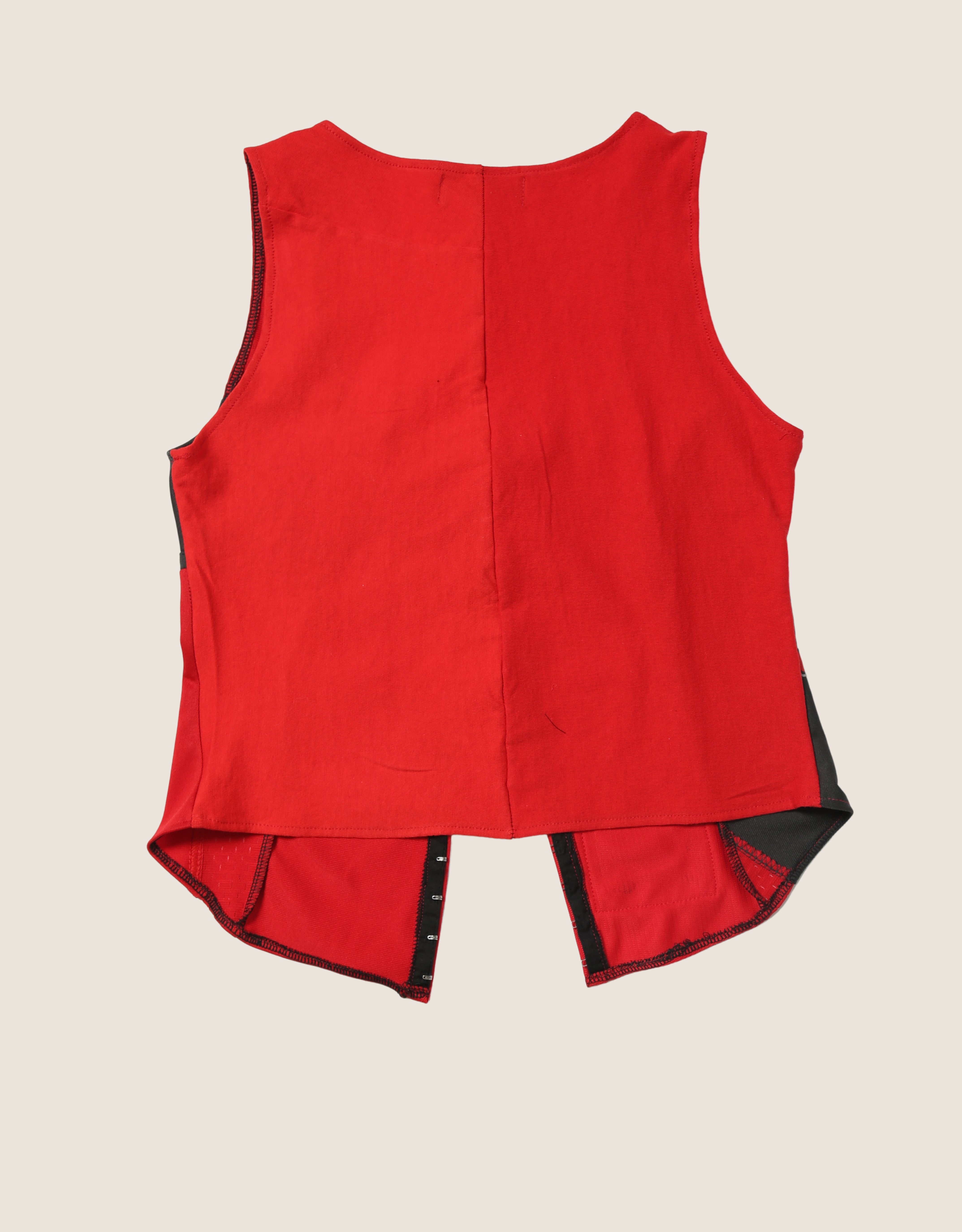 buccaneers hook and eye tank