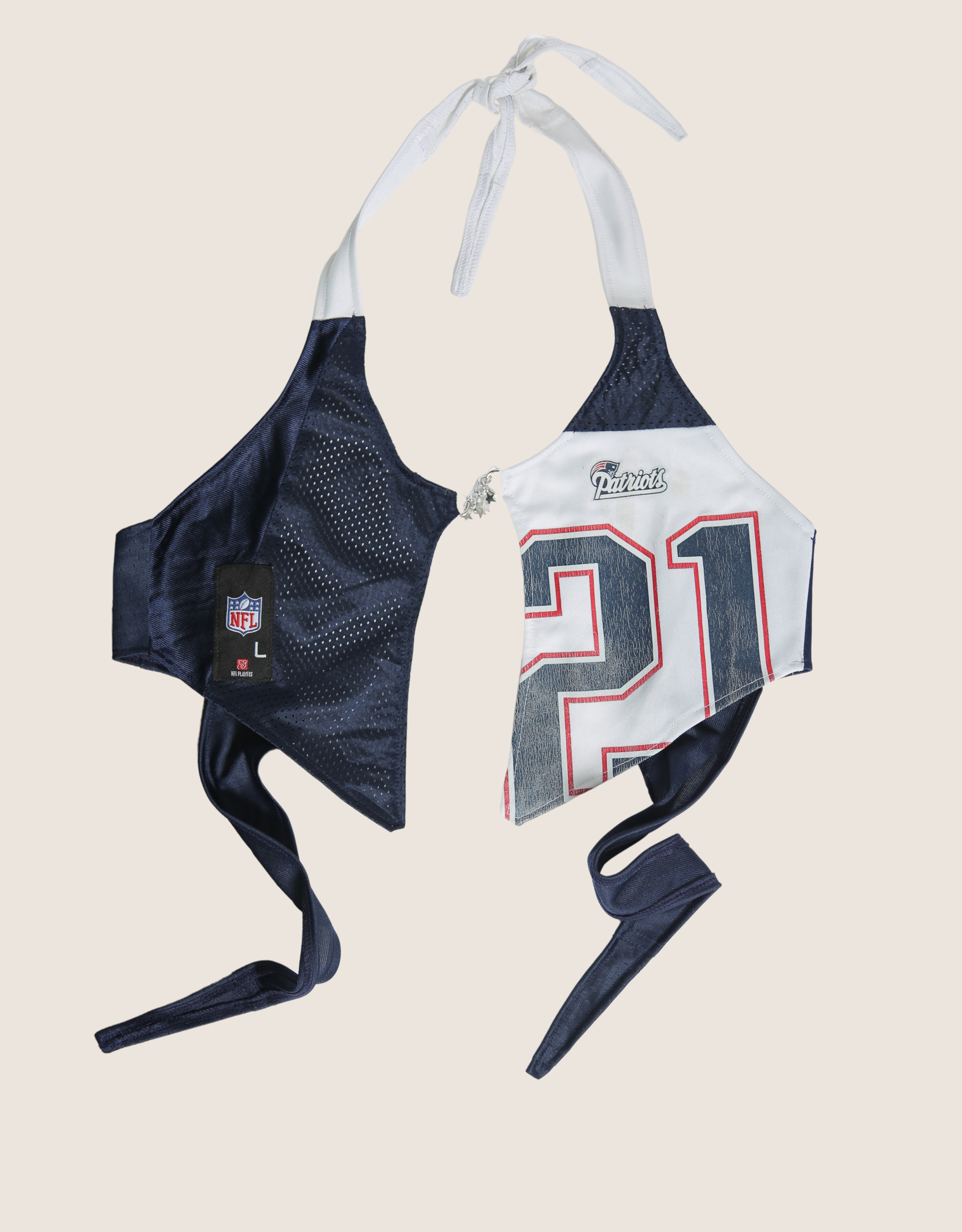 patriots 21 charm front halter top