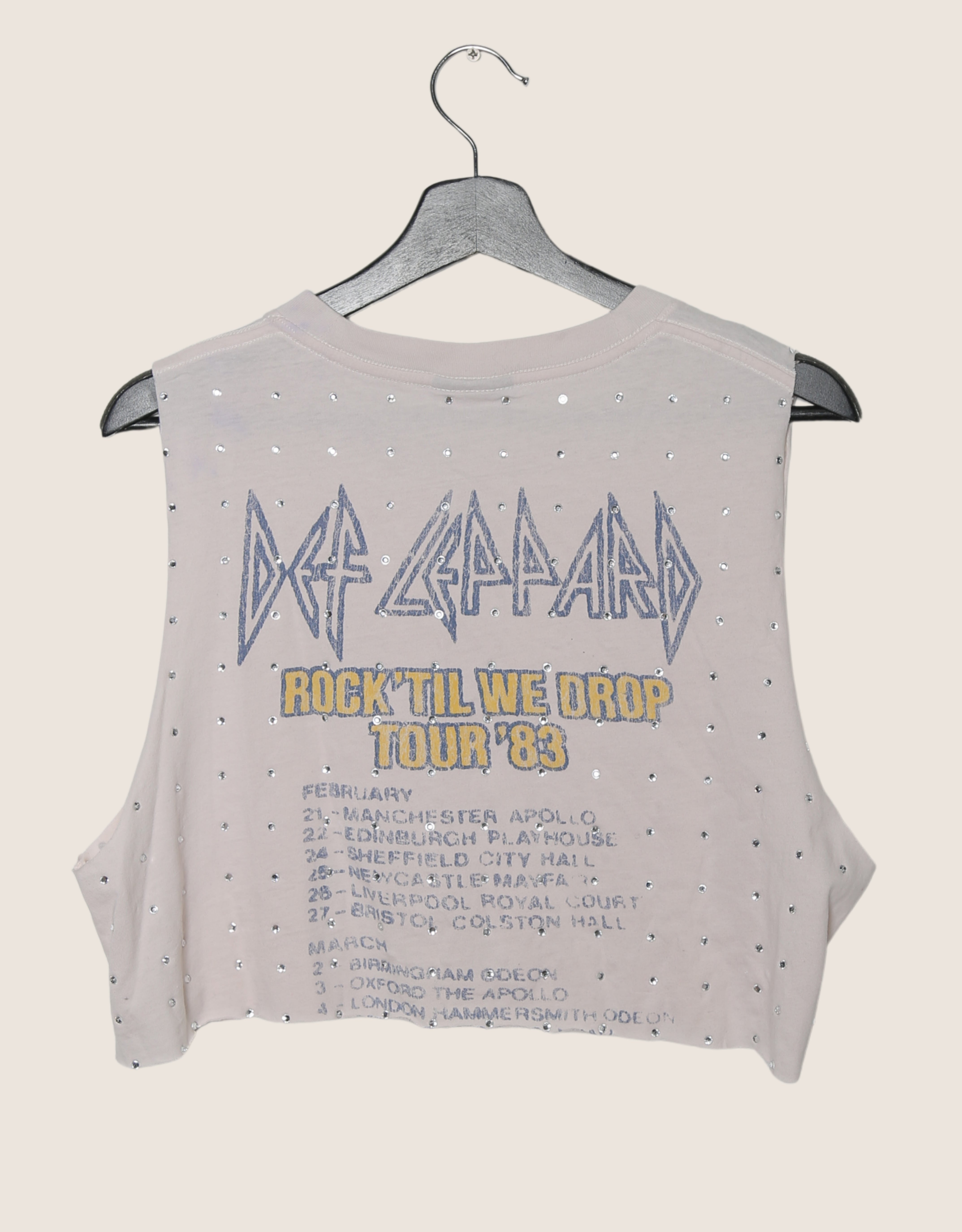 def leppard cat rhinestone muscle tank (sm/med)
