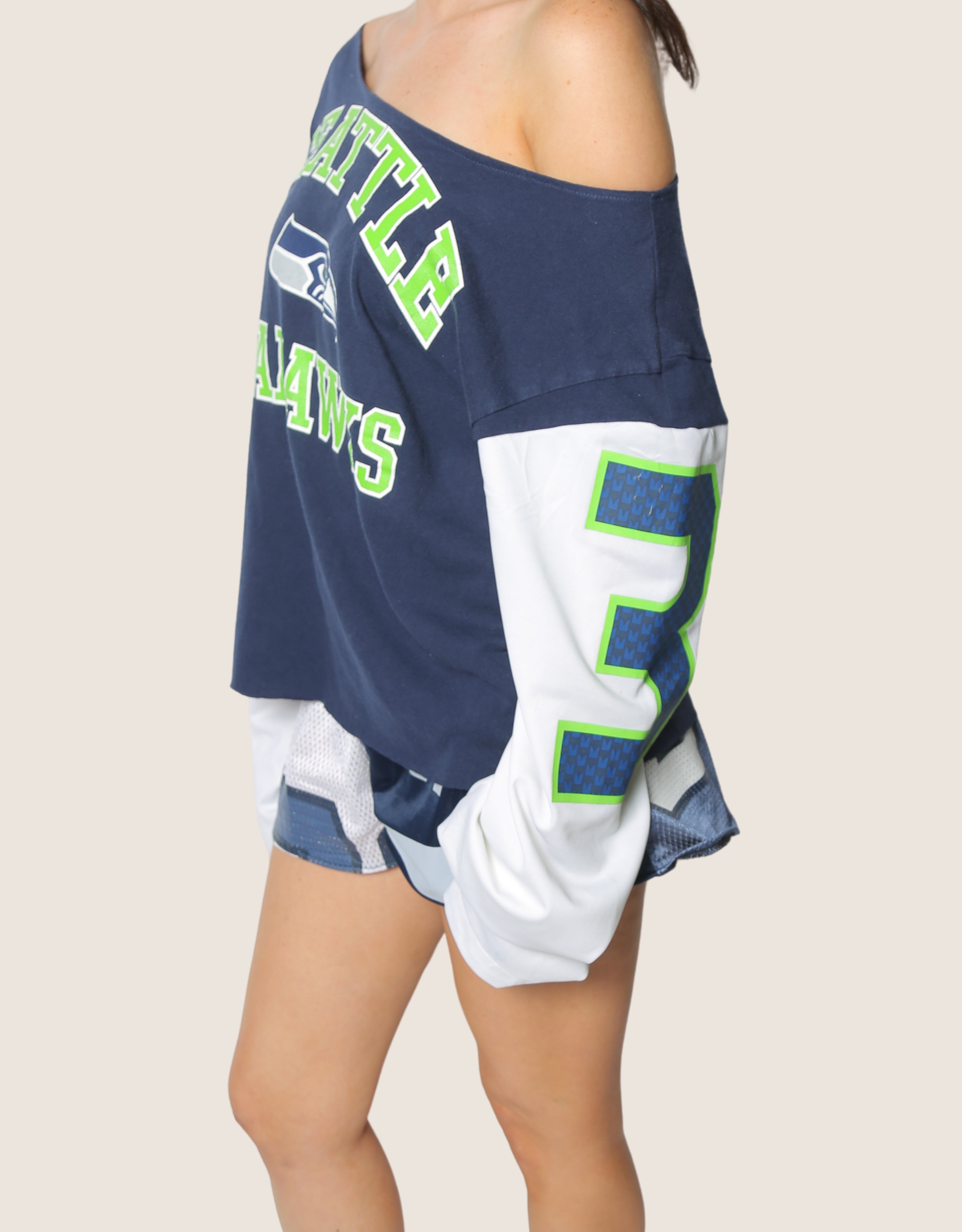 seahawks off the shoulder top