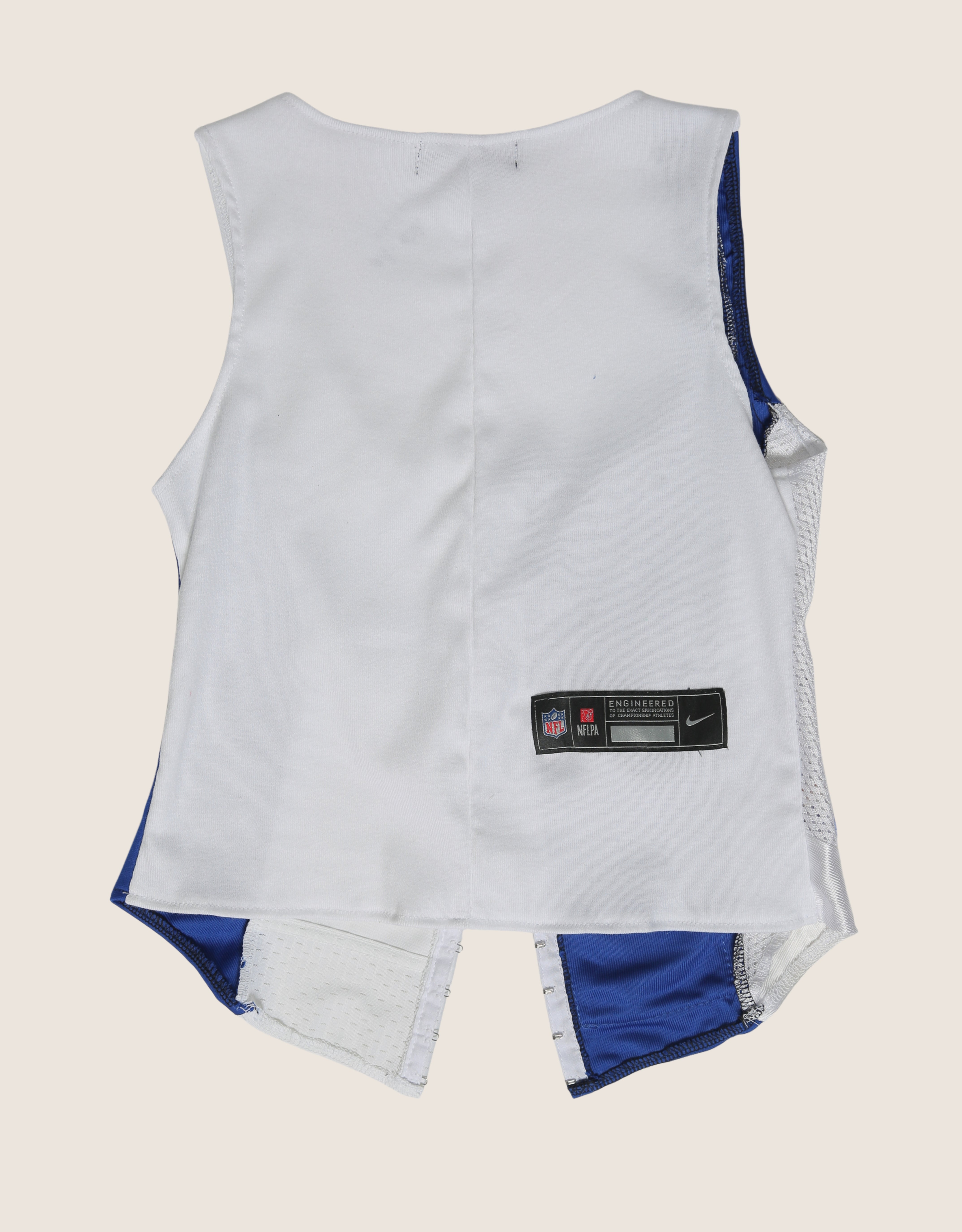 rams hook and eye tank (medium)