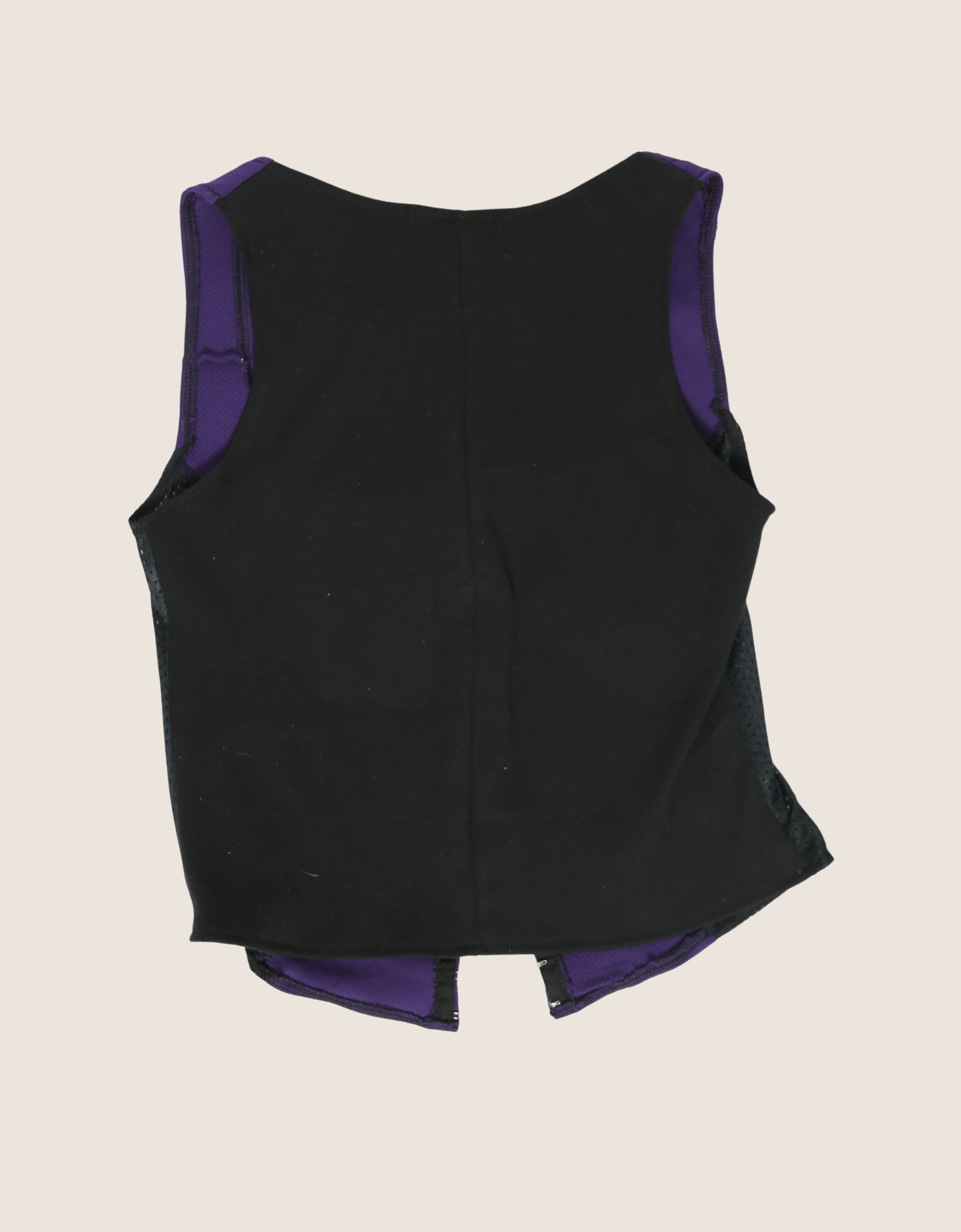 ravens hook and eye tank (medium)