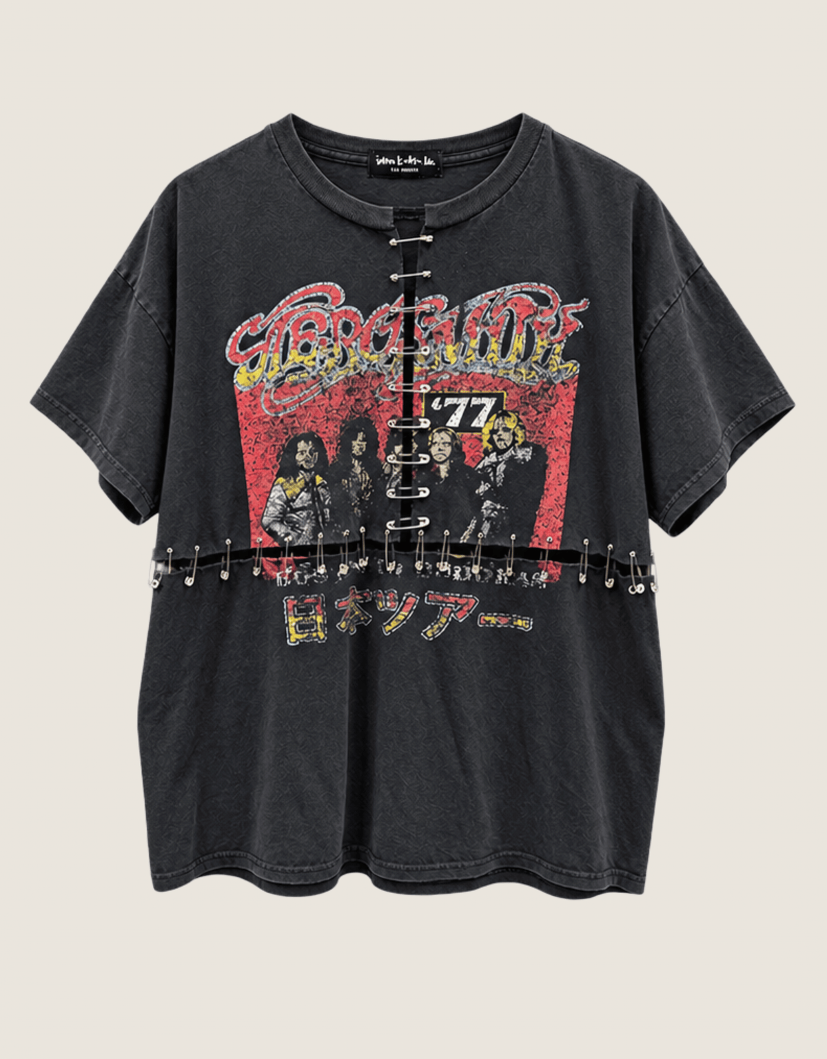 aerosmith oversized tee with safety pins (L/XL)